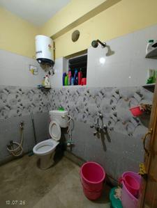 Bathroom Image of 753 Sq.ft 2 BHK Apartment / Flat for sale in Keshtopur Kolkata for Rs. 2900000