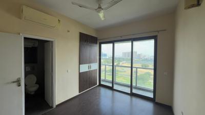 Bedroom Image of 1760 Sq.ft 3 BHK Apartment / Flat for rent in Paras Dews, Sector 106 Gurgaon for Rs. 38500