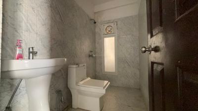 Image of 610 Sq.ft 2 BHK Apartment / Flat for rent in Prateek Grand City, Siddharth Vihar, Ghaziabad for Rs. 19500