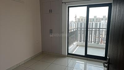 Flats for Rent in Sector 20 Greater Noida West, Noida Extension