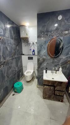 Image of 1100 Sq.ft 3 BHK Builder Floor for sale in Chirag Dilli, New Delhi for Rs. 10000000