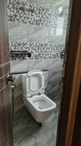 Bathroom Image of 1350 Sq.ft 3 BHK Apartment / Flat for rent in Thiruvanmiyur Chennai for Rs. 50000