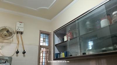 Kitchen Image of 900 Sq.ft 2 BHK Apartment / Flat for sale in Mayur Vihar Phase 3 New Delhi for Rs. 16900000