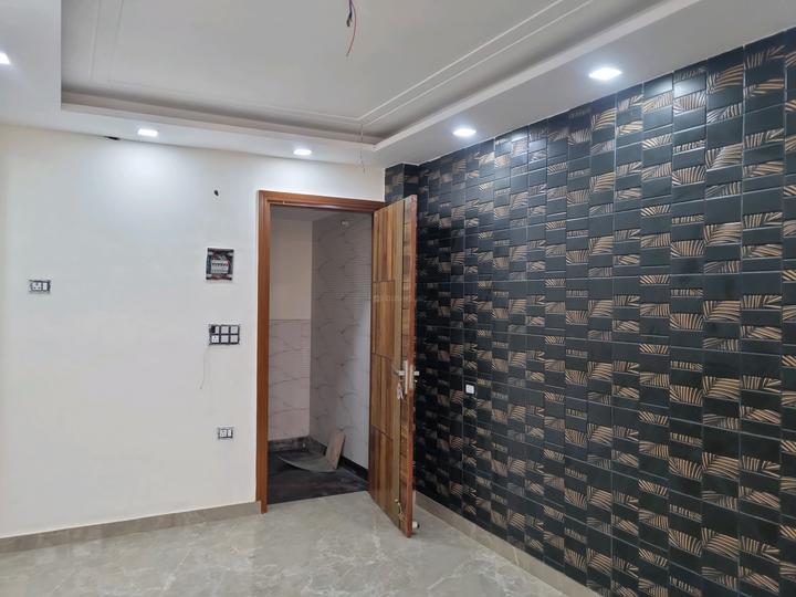 Mahavir Enclave Part 1, Mahavir Enclave Main Image 1