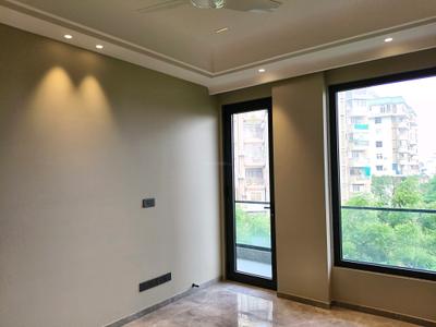 Bedroom Image of 2500 Sq.ft 4 BHK Builder Floor for sale in Greenwood City Floors, Sector 45 Gurgaon for Rs. 44000000