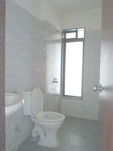 Common Bathroom Image of 810 Sq.ft 2 BHK Apartment / Flat for sale in ACME Ozone, Thane West Thane for Rs. 12500000