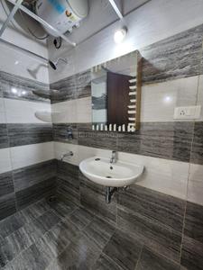 Bathroom Image of 900 Sq.ft 2 BHK Apartment / Flat for sale in Sai Purvi Symphony, Gunjur Bengaluru for Rs. 14500000