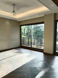 Unitech Cedar Crest Bedroom One 4