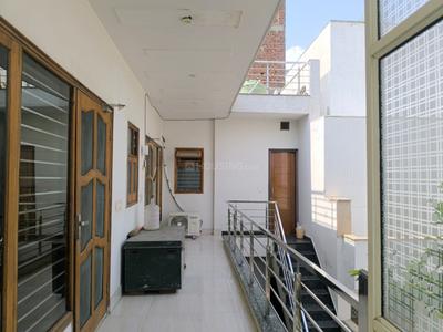 Balcony Image of 2600 Sq.ft 3 BHK Builder Floor for rent in Sector 9 Faridabad for Rs. 32000