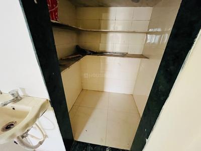 Bathroom Image of 1420 Sq.ft 2 BHK Apartment / Flat for rent in Motera Ahmedabad for Rs. 18000