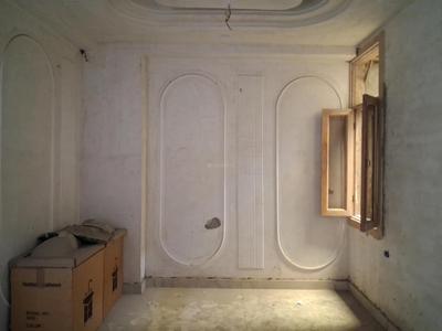Living Room Image of 1050 Sq.ft 2 BHK Apartment / Flat for sale in Sector 49 Noida for Rs. 4600000