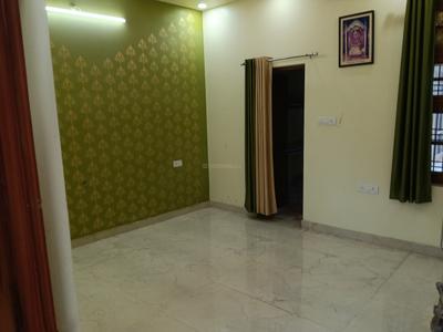 Bedroom Image of 1850 Sq.ft 2 BHK Builder Floor for rent in Ashiyana Lucknow for Rs. 15000