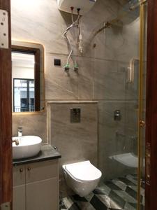 Bedroom Three Image of 1800 Sq.ft 3 BHK Builder Floor for sale in East Of Kailash New Delhi for Rs. 46000000