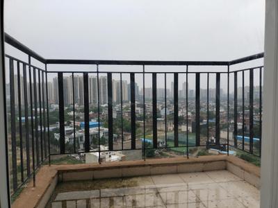 Bedroom Three Image of 1100 Sq.ft 2.5 BHK Apartment / Flat for rent in Amrapali Centurian Park, Noida Extension Greater Noida for Rs. 19000
