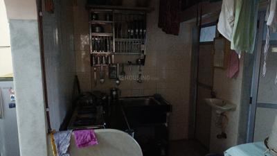 Kitchen Image of 480 Sq.ft 1 BHK Apartment / Flat for rent in Link View, Borivali West Mumbai for Rs. 30000