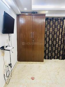 Bedroom Image of 1350 Sq.ft 3 BHK Builder Floor for sale in Saket New Delhi for Rs. 5500000