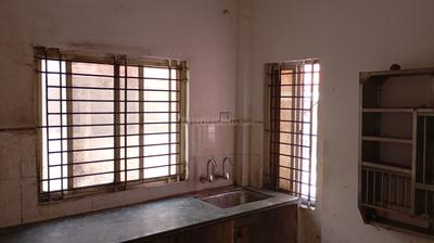 Kitchen Image of 600 Sq.ft 1 BHK Builder Floor for rent in Nehru Nagar Bhopal for Rs. 10000