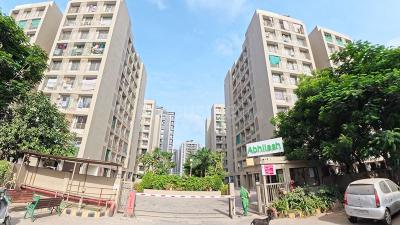 Building Image of 1980 Sq.ft 3 BHK Apartment / Flat for sale in Vaishno Devi Circle Ahmedabad for Rs. 10500000