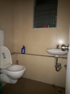 Common Bathroom Image of 1017 Sq.ft 2 BHK Apartment / Flat for rent in Bhiwandi Thane for Rs. 13000
