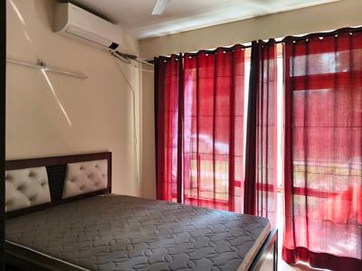 Bedroom Image of 850 Sq.ft 2 BHK Apartment / Flat for sale in Pyramid Urban Homes, Sector 70A Gurgaon for Rs. 7000000