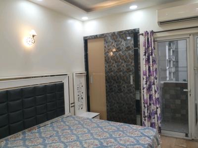 Bedroom Image of 1650 Sq.ft 3 BHK Apartment / Flat for rent in DLF Capital Greens Phase 1 And 2, Karampura New Delhi for Rs. 57000