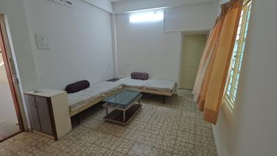Living Room Image of 1250 Sq.ft 2 BHK Apartment / Flat for rent in Shahibaug Ahmedabad for Rs. 23000