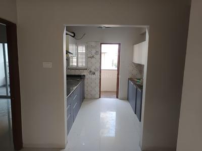 Kitchen Image of 1650 Sq.ft 3 BHK Apartment / Flat for rent in Shree Raj Tower, Zingabai Takli Nagpur for Rs. 17000
