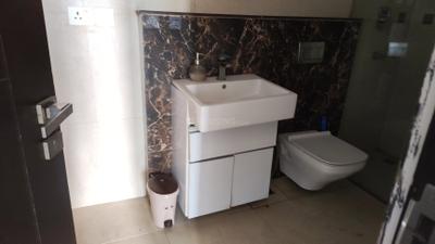 Image of 1380 Sq.ft 2 BHK Apartment / Flat for rent in Supertech Supernova, Sector 94, Noida for Rs. 60000