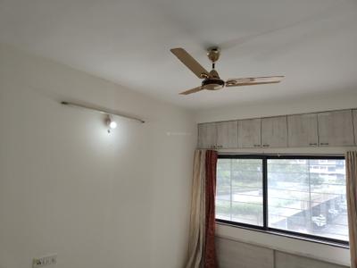 Bedroom Image of 927 Sq.ft 2 BHK Apartment / Flat for sale in Kumar Pebble Park, Hadapsar Pune for Rs. 5500000