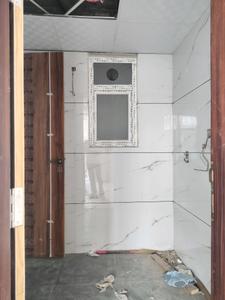 Common Bathroom Image of 1095 Sq.ft 2 BHK Apartment / Flat for sale in Devla Greater Noida for Rs. 3800542
