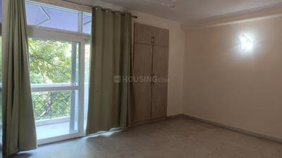 Bedroom Image of 3000 Sq.ft 4 BHK Builder Floor for rent in Vasant Vihar New Delhi for Rs. 300000