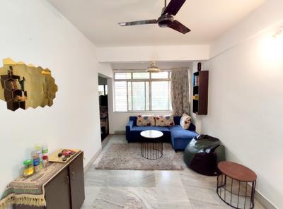 Hall Image of 600 Sq.ft 1 BHK Apartment / Flat for rent in Rajat Rashmi Apartment, Koregaon Park Pune for Rs. 32000
