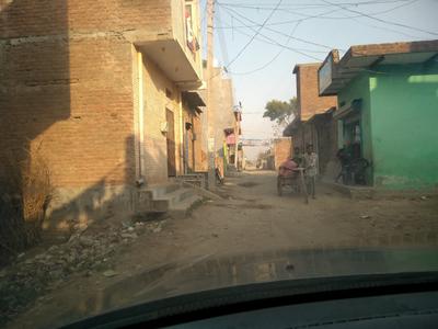 Image of 450 Sq.ft Residential Plot / Land for sale in Roshan Nagar, Faridabad for Rs. 625000