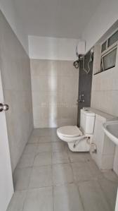 Bathroom Image of 1125 Sq.ft 2 BHK Apartment / Flat for sale in Godrej Horizon, Mohammed Wadi Pune for Rs. 7200000