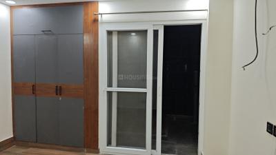 Bedroom Image of 1750 Sq.ft 3 BHK Builder Floor for rent in Sector 122 Noida for Rs. 35000