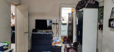 Bedroom Image of 900 Sq.ft 2 BHK Apartment / Flat for sale in Dadar East Mumbai for Rs. 35000000
