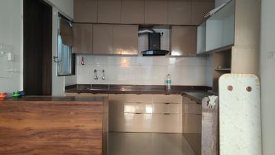 Kitchen Image of 900 Sq.ft 2 BHK Apartment / Flat for rent in Unnati Gagan Cefiro, Undri Pune for Rs. 19000