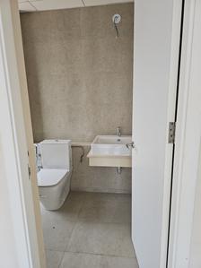 Image of 1360 Sq.ft 3 BHK Apartment / Flat for sale in Tata Serein Phase 1, Thane West, Thane for Rs. 24900000