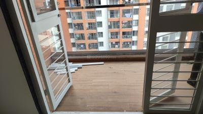 Image of 1050 Sq.ft 2.5 BHK Apartment / Flat for rent in Kohinoor Sapphire III, Tathawade, Pune for Rs. 28000