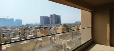 Balcony Image of 2400 Sq.ft 4 BHK Apartment / Flat for rent in Shilp Paradise, Bodakdev Ahmedabad for Rs. 140000