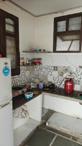 Kitchen Image of 1000 Sq.ft 1 RK Builder Floor for rent in Model Town New Delhi for Rs. 16000