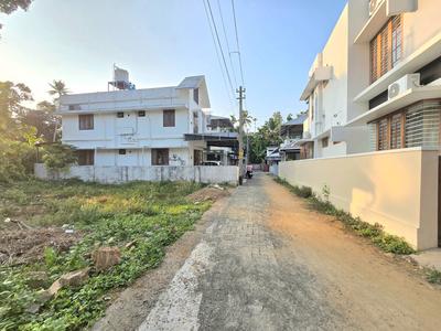 Image of 2610 Sq.ft Residential Plot / Land for sale in Alangad, Kochi for Rs. 3000000