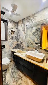Bathroom Image of 2800 Sq.ft 4 BHK Builder Floor for sale in DLF City Phase 1, DLF Phase 1 Gurgaon for Rs. 51000000