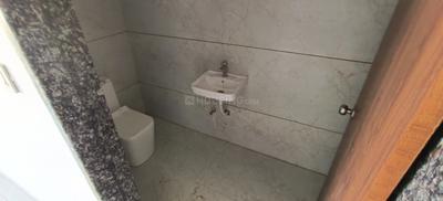 Bathroom Image of 2475 Sq.ft 3 BHK Apartment / Flat for sale in Highrise Landmark Al Hamd Residency, Sarkhej Ahmedabad for Rs. 13000000