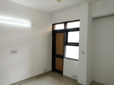 Bedroom Image of 1700 Sq.ft 3 BHK Apartment / Flat for sale in CGHS Sahara Apartment, Sector 6 Dwarka New Delhi for Rs. 29500000