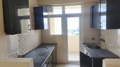 Kitchen Image of 950 Sq.ft 2 BHK Apartment / Flat for sale in Amrapali Silicon City, Sector 76 Noida for Rs. 10500000