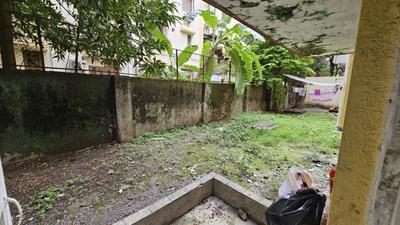 Balcony Image of 1250 Sq.ft 2 BHK Apartment / Flat for sale in Juhu Mumbai for Rs. 42000000