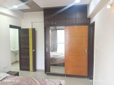 Bedroom Image of 2350 Sq.ft 3 BHK Apartment / Flat for sale in Devnandan Summit, Sargasan Gandhinagar for Rs. 6700000