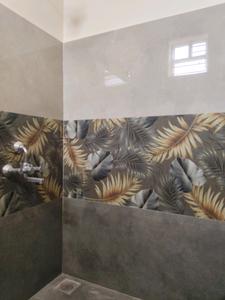 Common Bathroom Image of 700 Sq.ft 2 BHK Independent House for sale in Kundrathur Chennai for Rs. 4998000