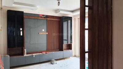 Living Room Image of 1234 Sq.ft 2 BHK Apartment / Flat for sale in Logix Blossom Greens, Sector 143 Noida for Rs. 8300000